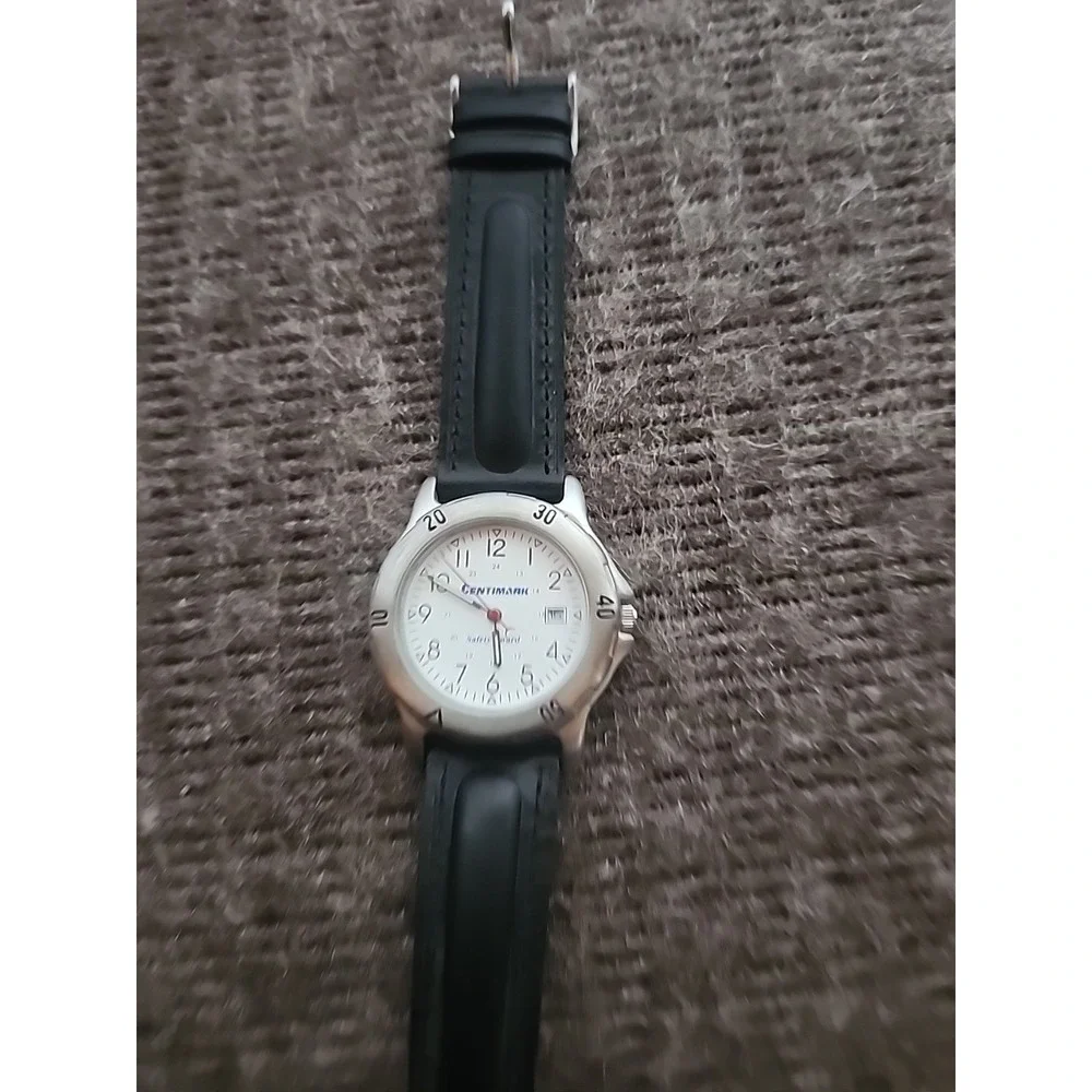 Wristwatch Mens Tomax Leather Band Scratches‎ On Back New Battery